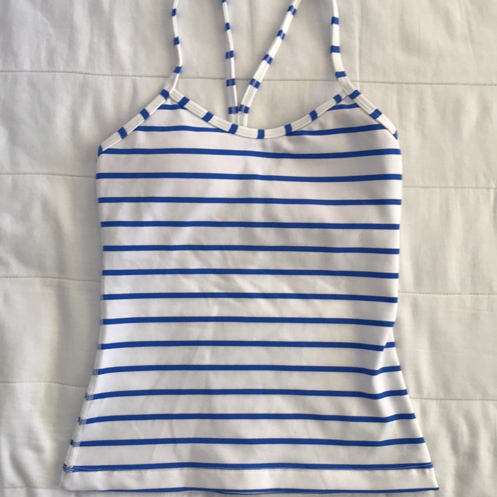 Lululemon Power Y Tank sz 2 never worn